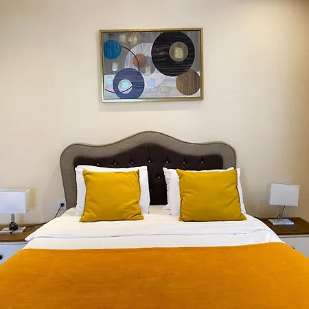 Sea View Getaway 2br Flat Walk To Shorelin Casa vacanze Bogazici